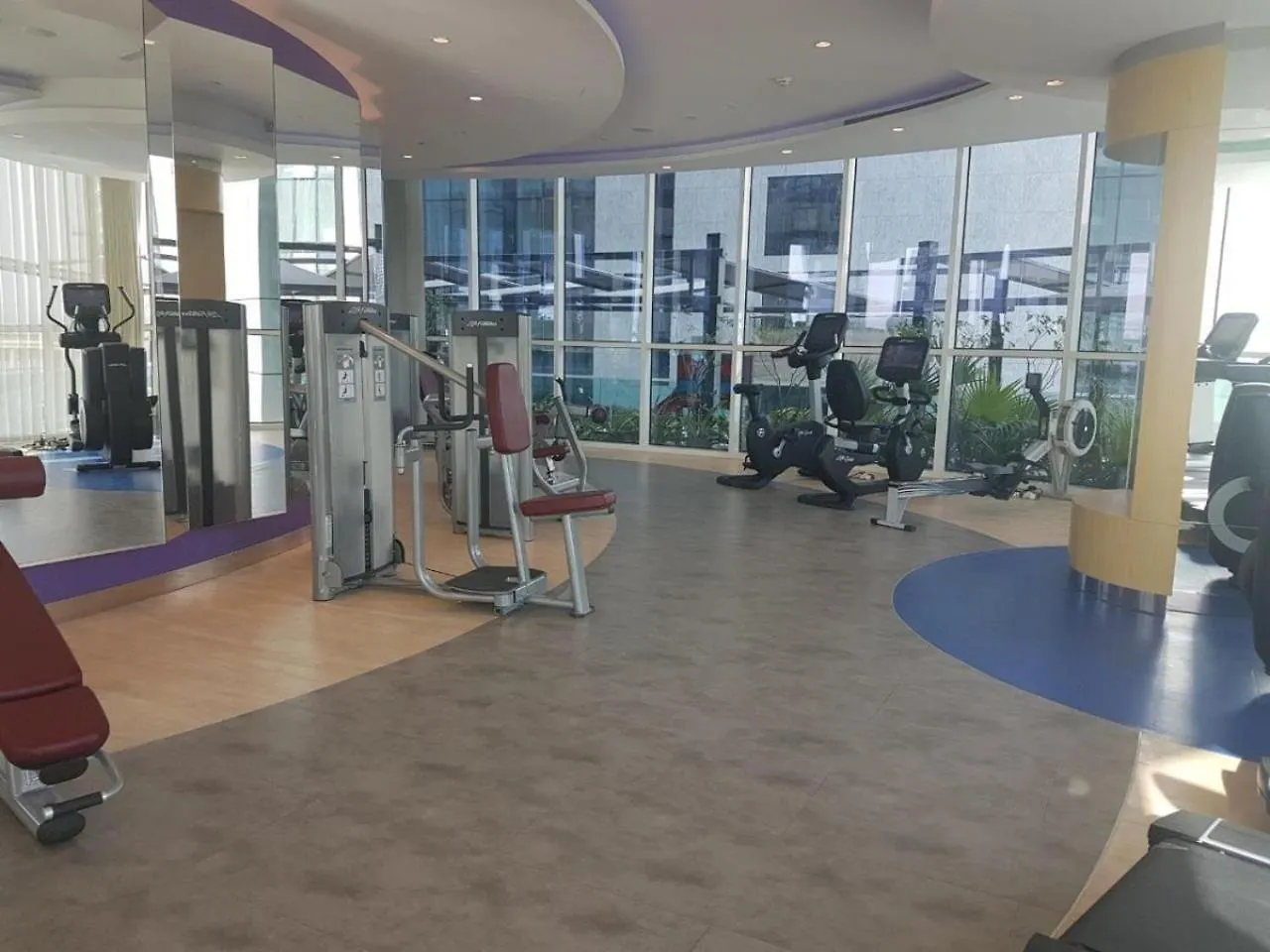 Appartement Upper Crest - Vibrant One Bedroom In Downtown Dubaï Émirats arabes unis