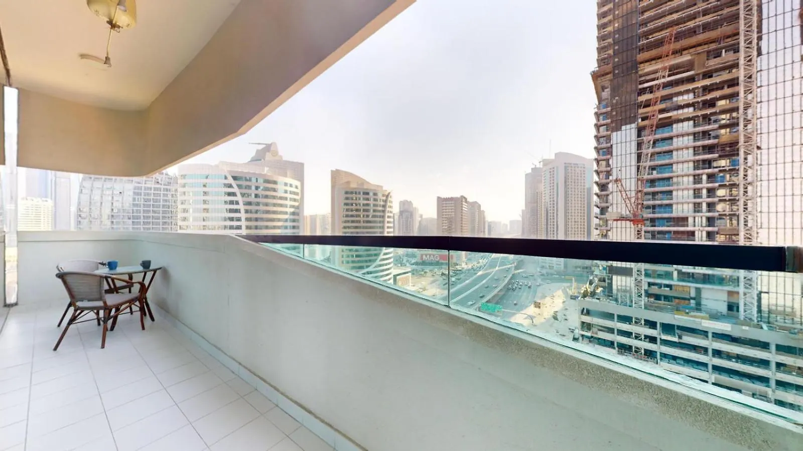 Upper Crest - Vibrant One Bedroom In Downtown Dubai
